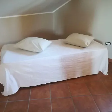Del Tindaro Prázdninový dům *
